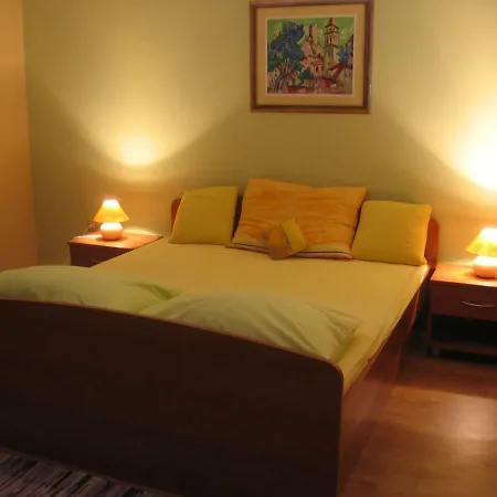 Apartman U Vili Blizu Mora Apartamento Zadar
