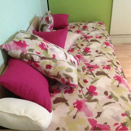 Apartman U Vili Blizu Mora *